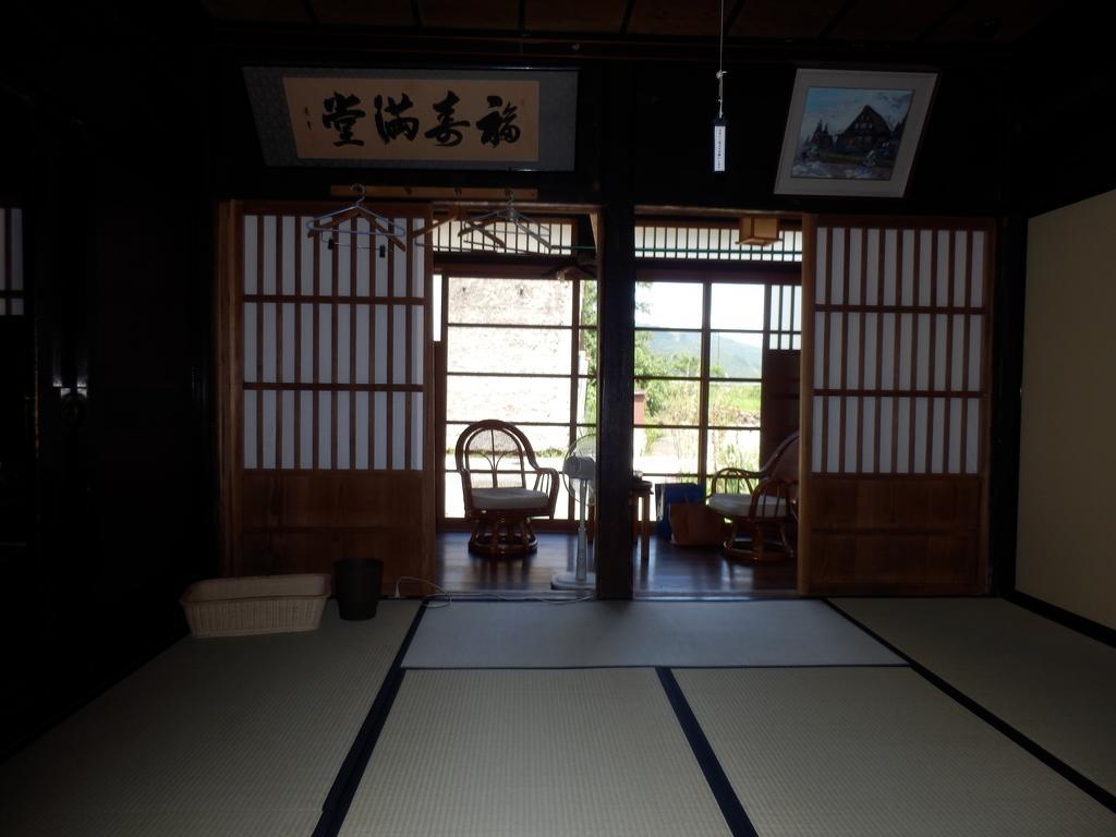 Hotel Minshuku Yomoshirou Nanto Camera foto